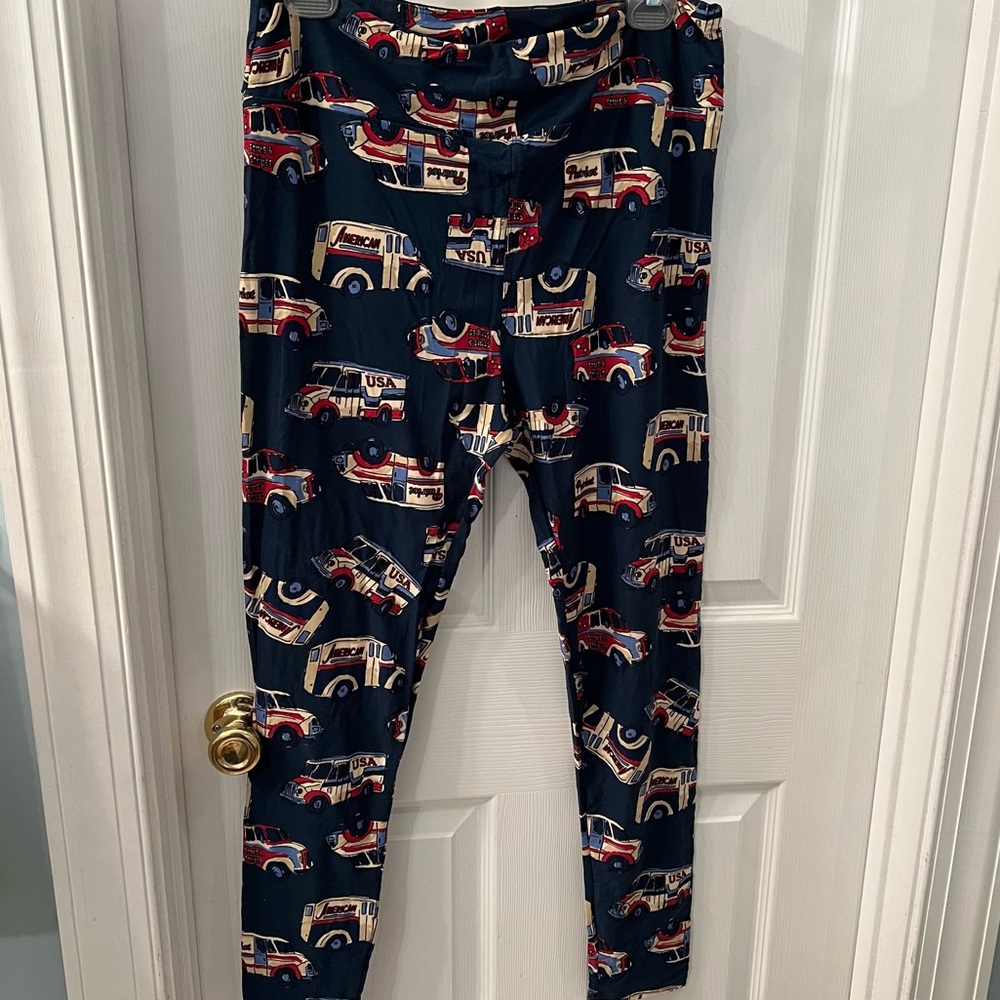 Red, White & Blue Patriotic Antique Truck Leggings Sz TC (10-22)
